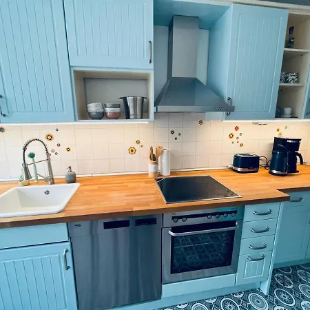 Apartment Xl-city-apartment Mit Terrasse 101 M² *
