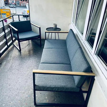 Xl-city-apartment Mit Terrasse 101 M² Appartamento *