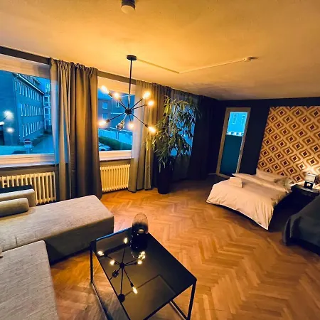 Xl-city-apartment Mit Terrasse 101 M² Apartment *