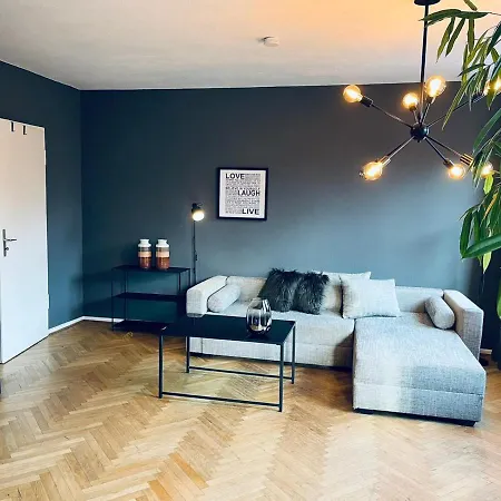 Apartment Xl-city-apartment Mit Terrasse 101 M² *
